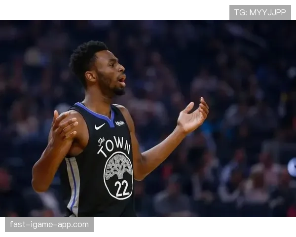 安德鲁·威金斯连续关键盖帽提升防守硬度打造球队防线核心