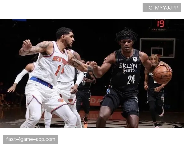 约翰逊后撤步投篮效率提升显著 拉开与队内同位置差距